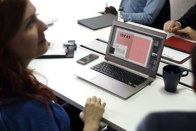 Odoo CMS- Sample image floating